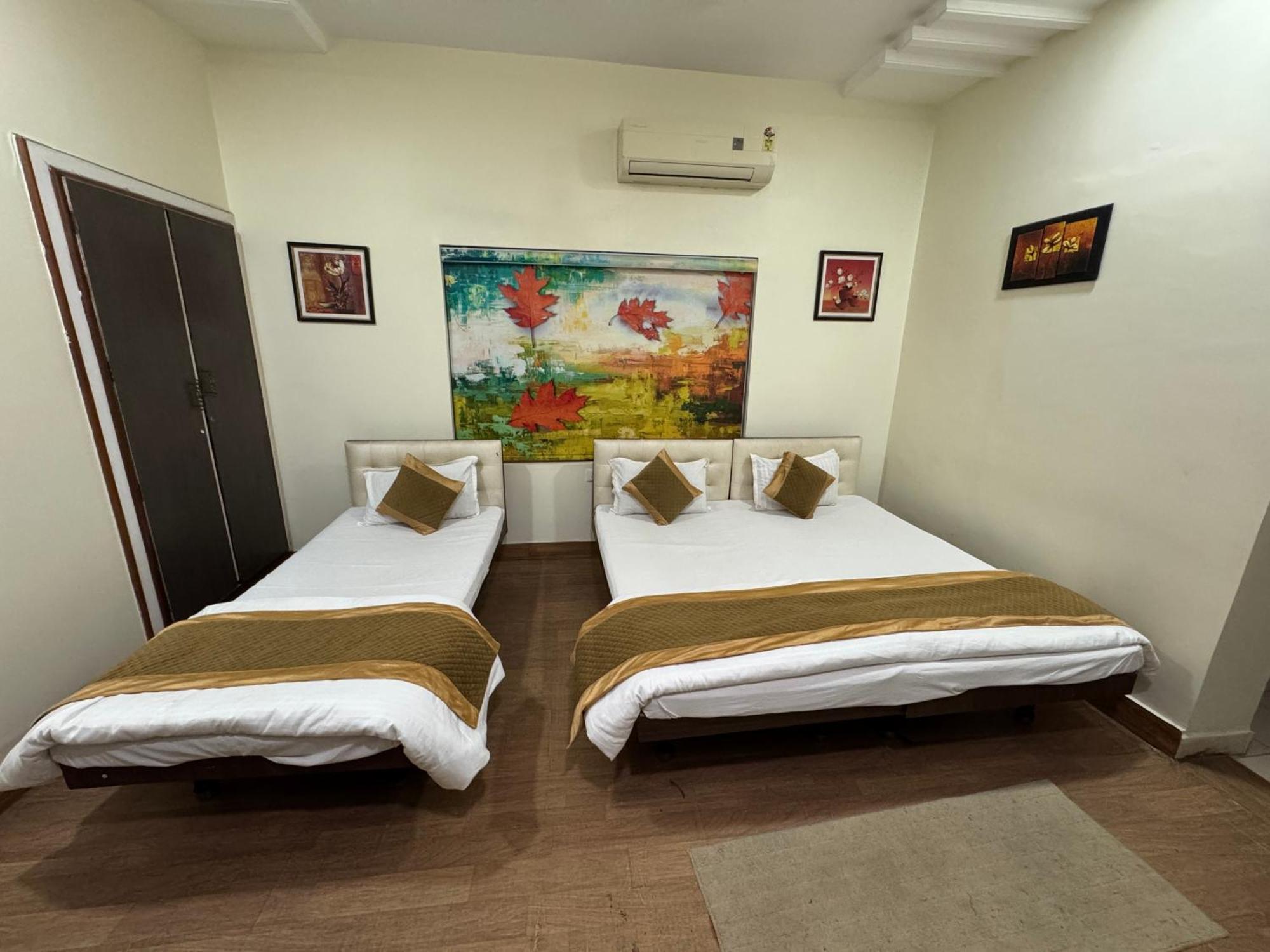 Rampriya Service Apartment Nagpur Ngoại thất bức ảnh